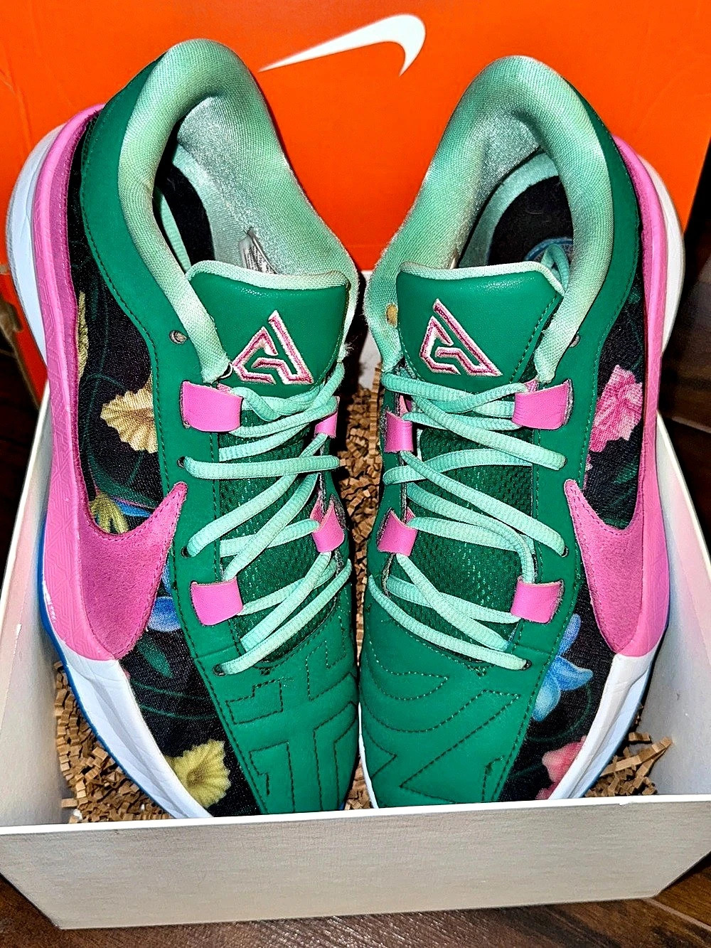 Nike Zoom Freak 5 Flowers Floral Athletic Shoes Green & Pink Like New